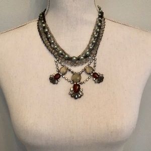 Ann Taylor LOFT Statement Necklace